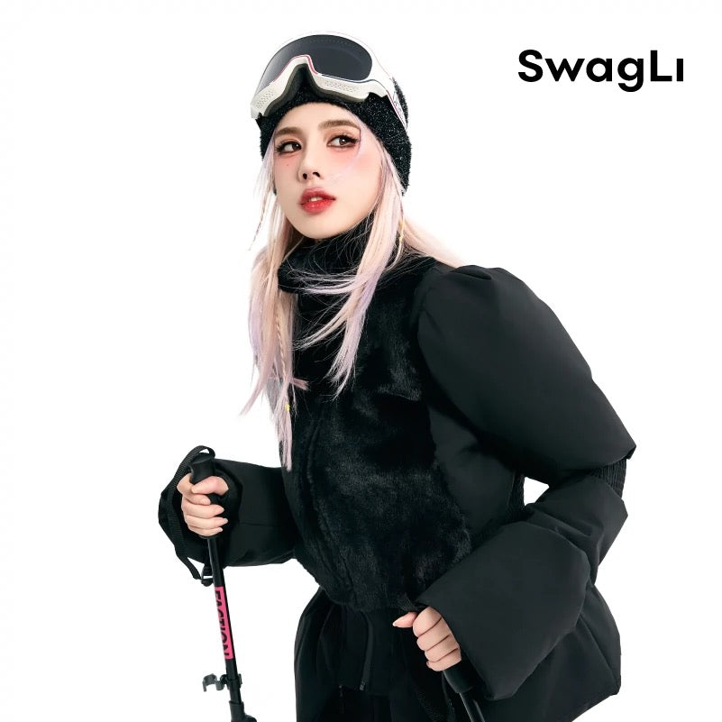 Strong Female Lead Ski Set